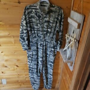 Military Camo Style Zip Up Jumper